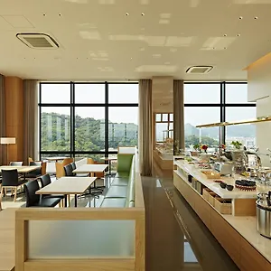 Отель Candeo Matsuyama Okaido ***